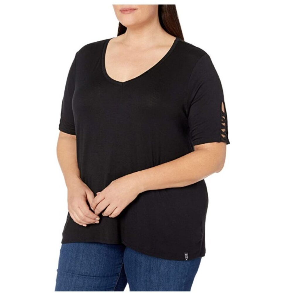 Marc New York Women’s Athletic Short Sleeve Black T-shirt NWT 1X
